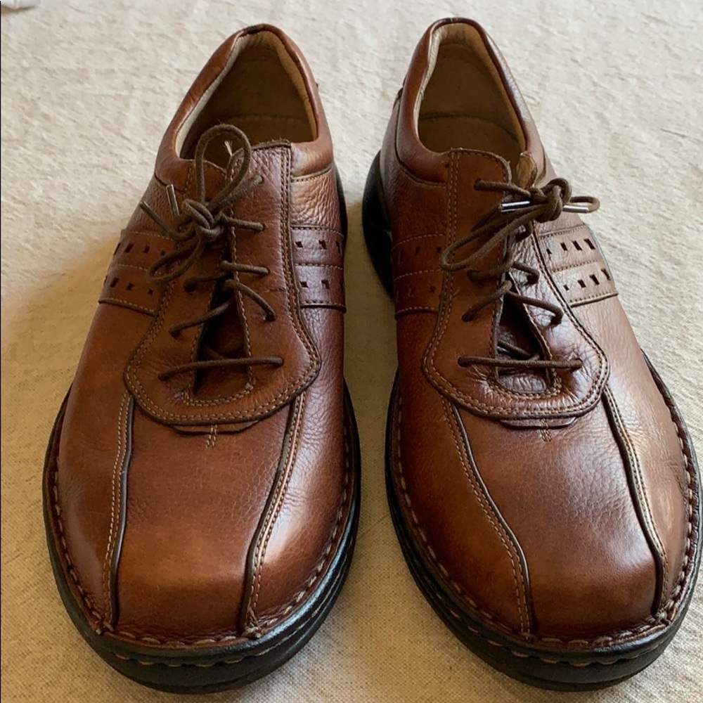 Clark’s Men’s Casual Leather Oxford Shoes